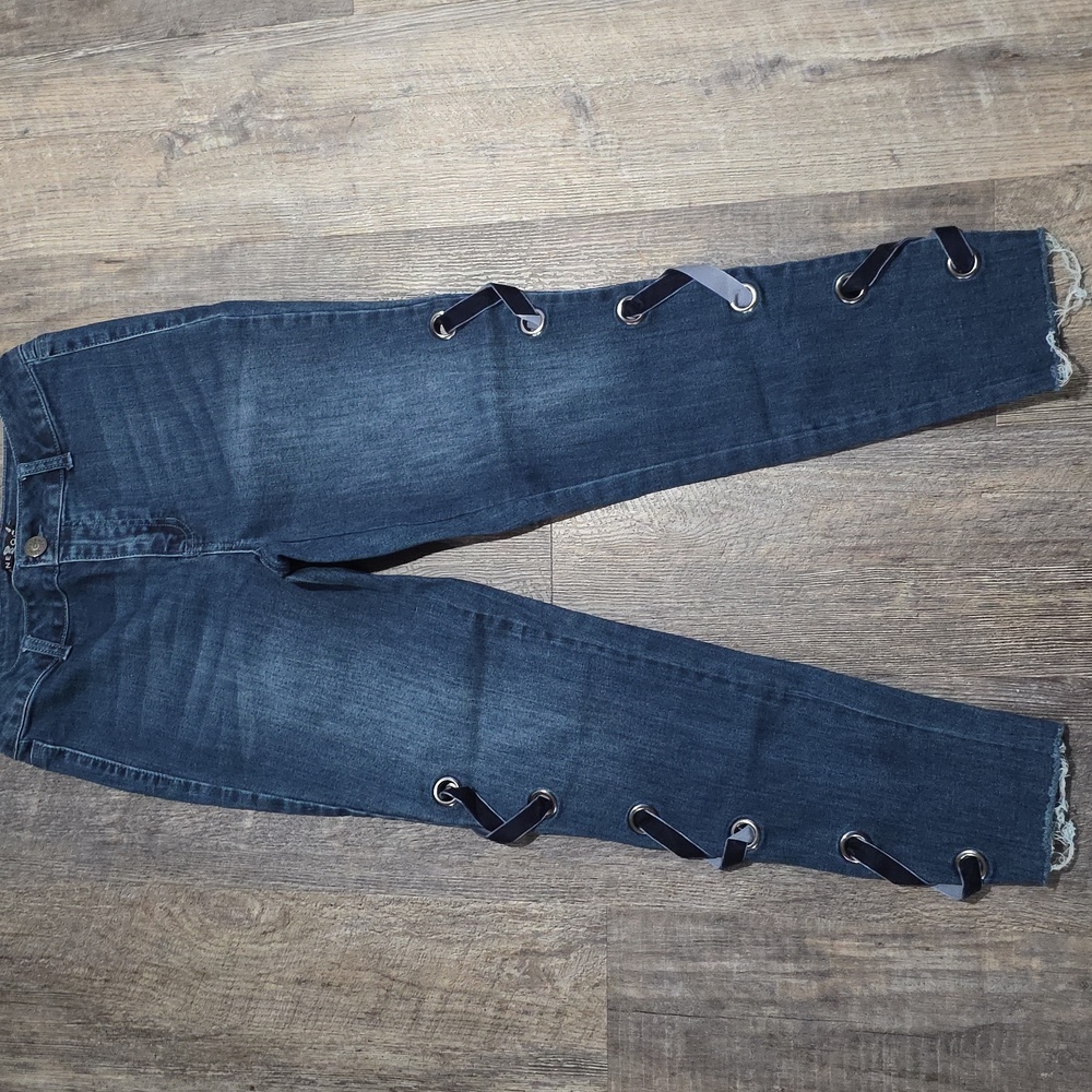 One5One Jean's Women's Size 4 Side Ties Dark Wash